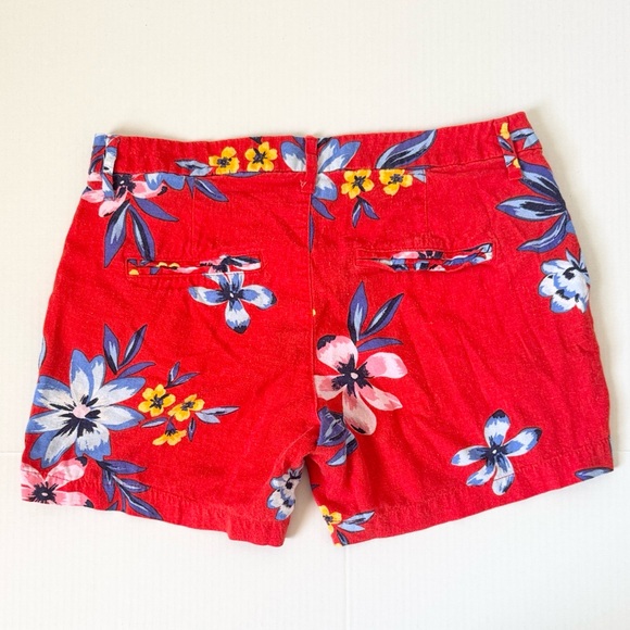 Old Navy Everyday Shorts - Picture 5 of 7